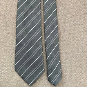 VINTAGE ARMANI COLLEZIONI SILK NECK TIE - GRAY SILVER WITH WHITE STRIPES